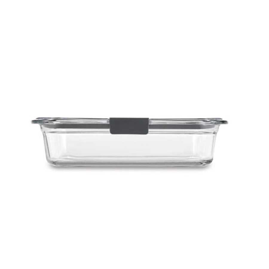 Rubbermaid Brilliance rectangular glass food-storage container with locking lid